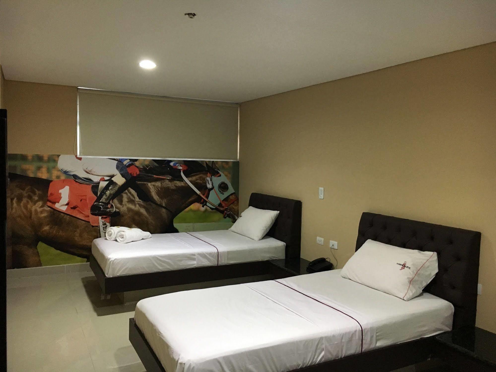 3H Hotel Centro Historico Medellín Extérieur photo
